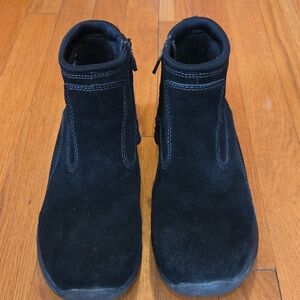 LANDS END Black Suede Zip-Front Boots Size 7